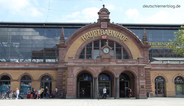 Bahnhof Erfurt - öffentliche Verkehrsmittel - Bahnreisen